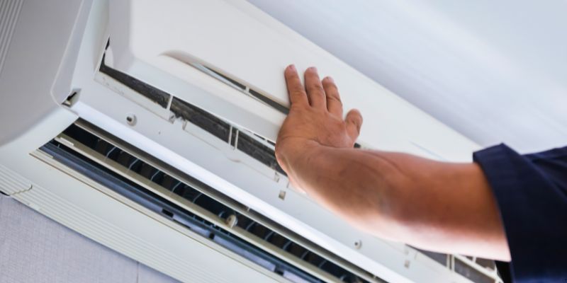 Como fazer a limpeza do ar condicionado em Aracaju